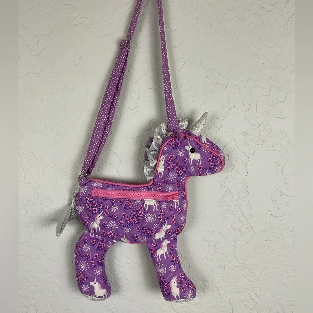 Douglas Fantasy Garden Unicorn Quilted Fabric Sillo-ette Purse Adjustable Strap
